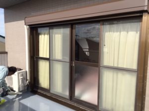 愛知県あま市　手動窓シャッター取付　下地付４